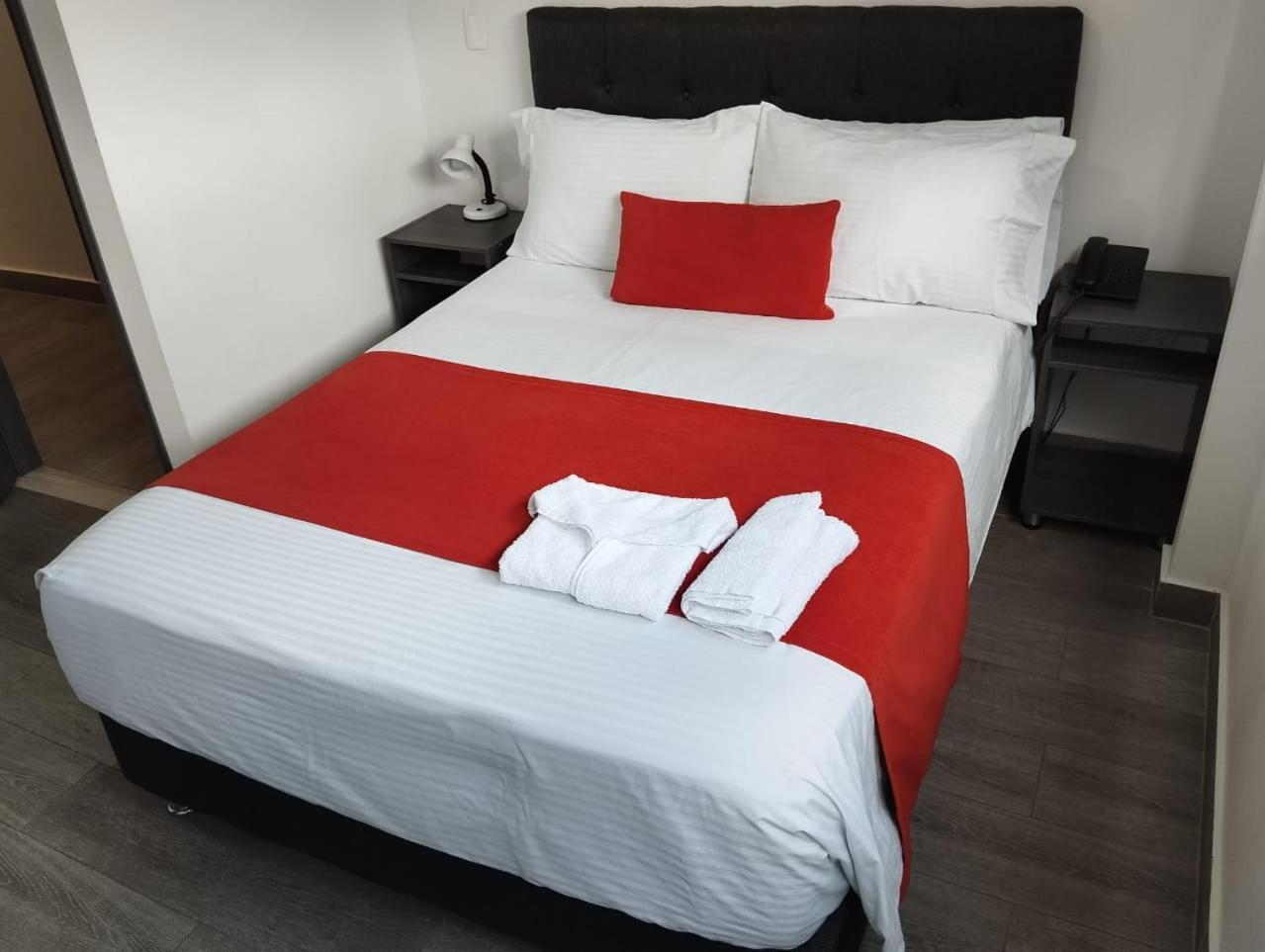 Hotel Portal De Los Andes Bogota Luaran gambar